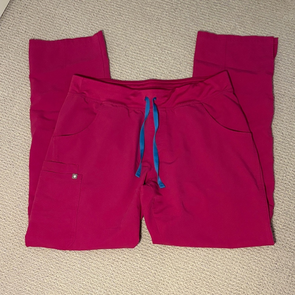 FIGS Women's Kade Cargo Scrub Pant in Raspberry Sorbet